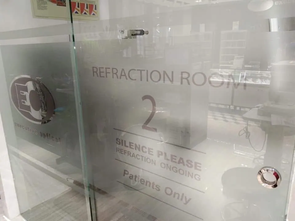 Executive Optical vinyl graphics, printed and installed by MCAV