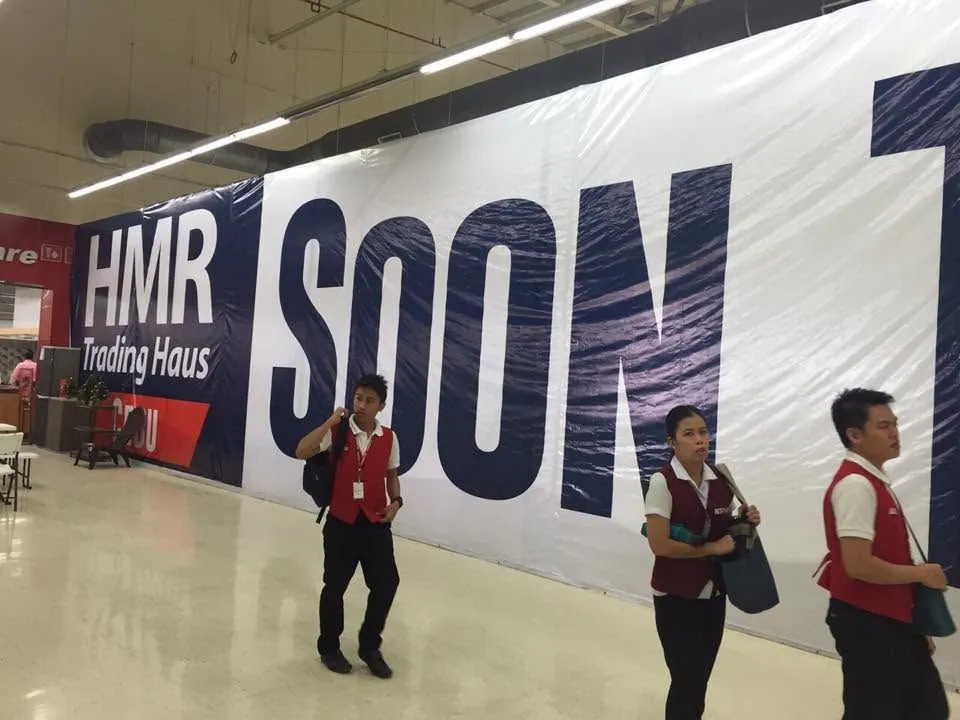 HMR Trading Haus tarpaulin, printed and installed by MCAV