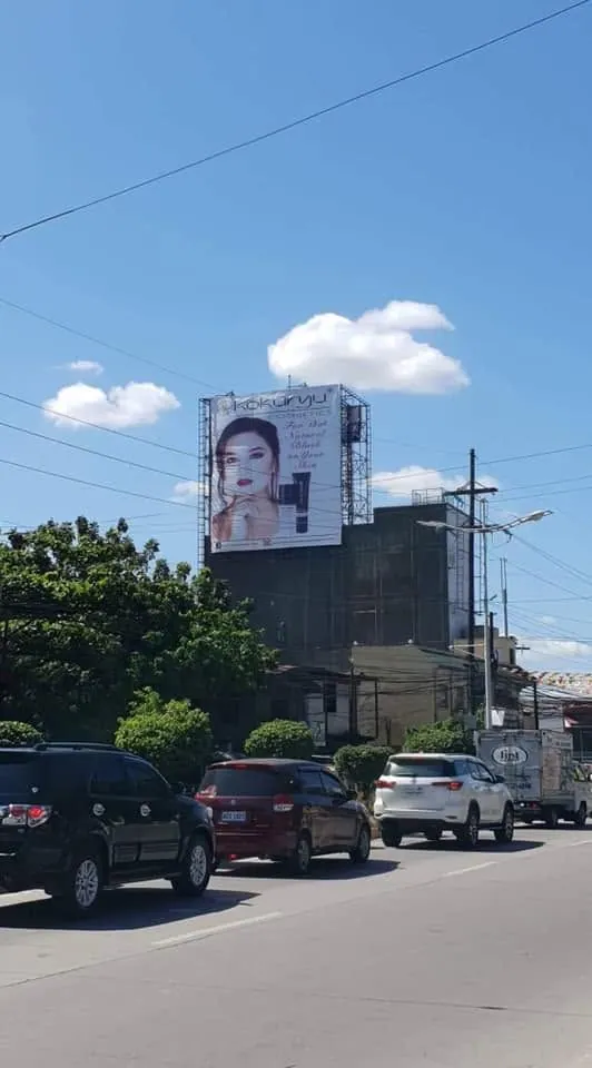 Kokuryu Cosmetics billboard, printed and installed by MCAV
