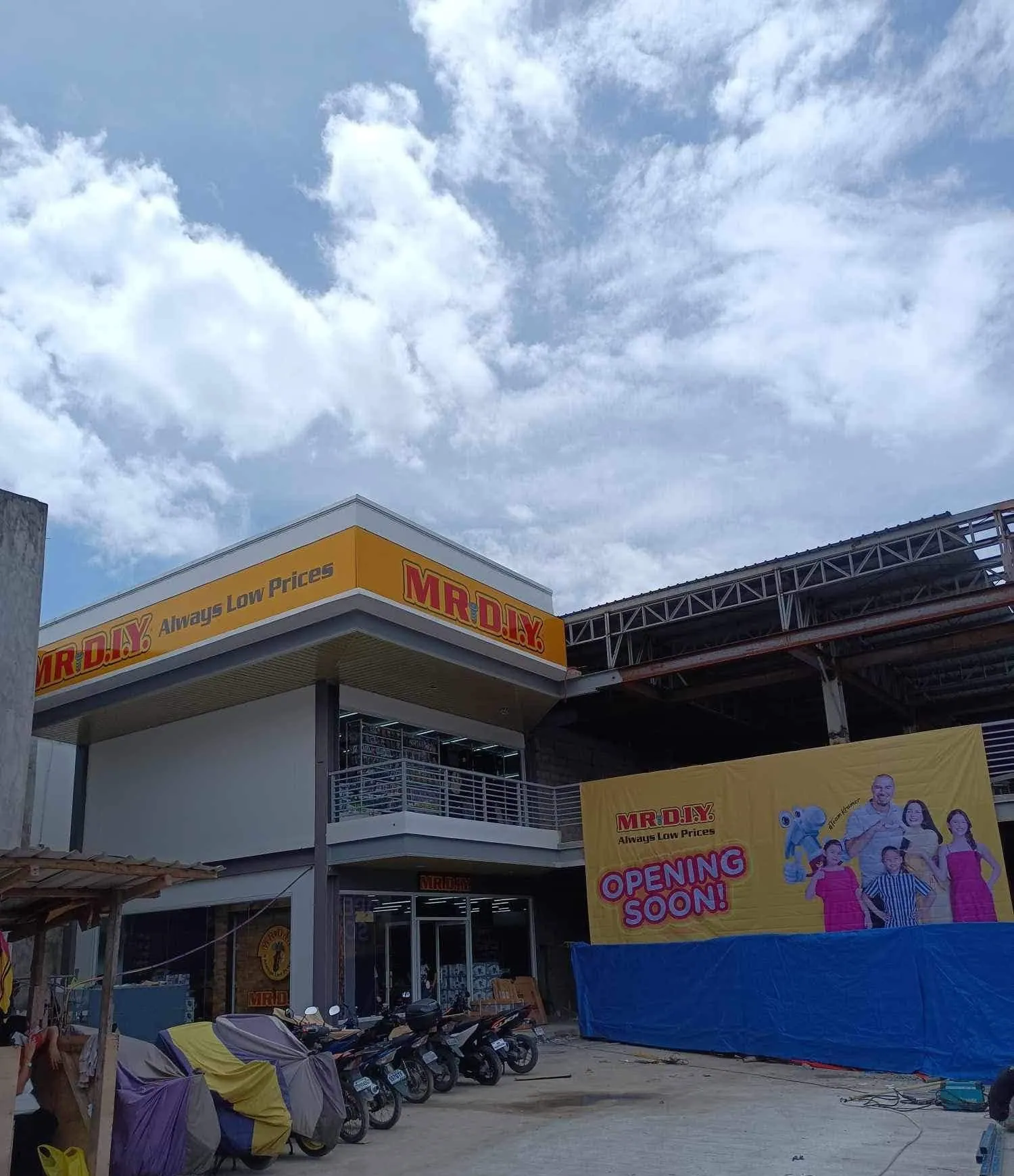 Mr. D.I.Y. Panaflex sign, printed and installed by MCAV