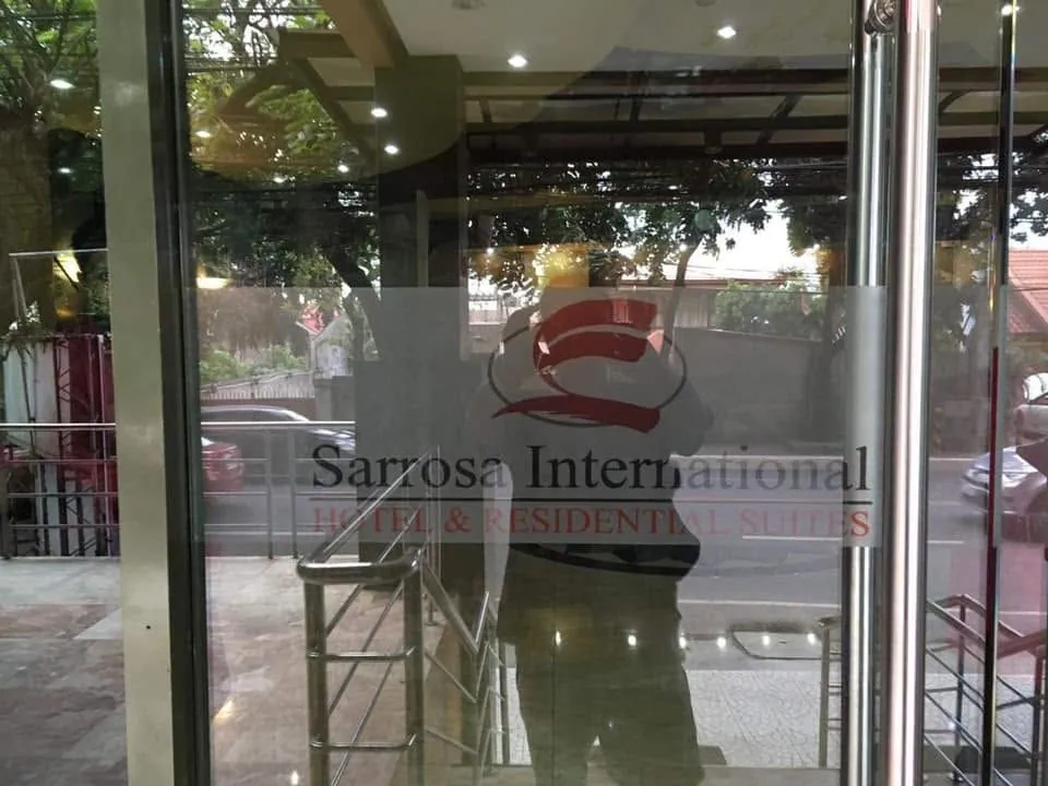Sarrosa International Hotel & Residential Suites vinyl graphics, printed and installed by MCAV