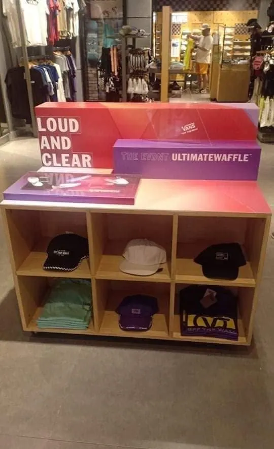 Vans sintra board display, printed and installed by MCAV